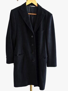 Dolce & Gabbana Overcoat. Black. Elegant. Small.